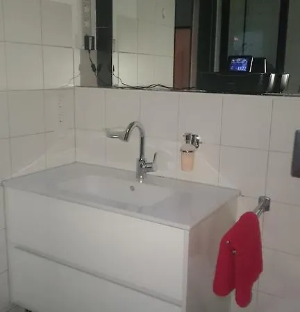 2-Raum Wohnung Spich Bei Koeln